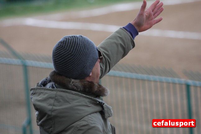 101218_Arenel 211_tn.jpg